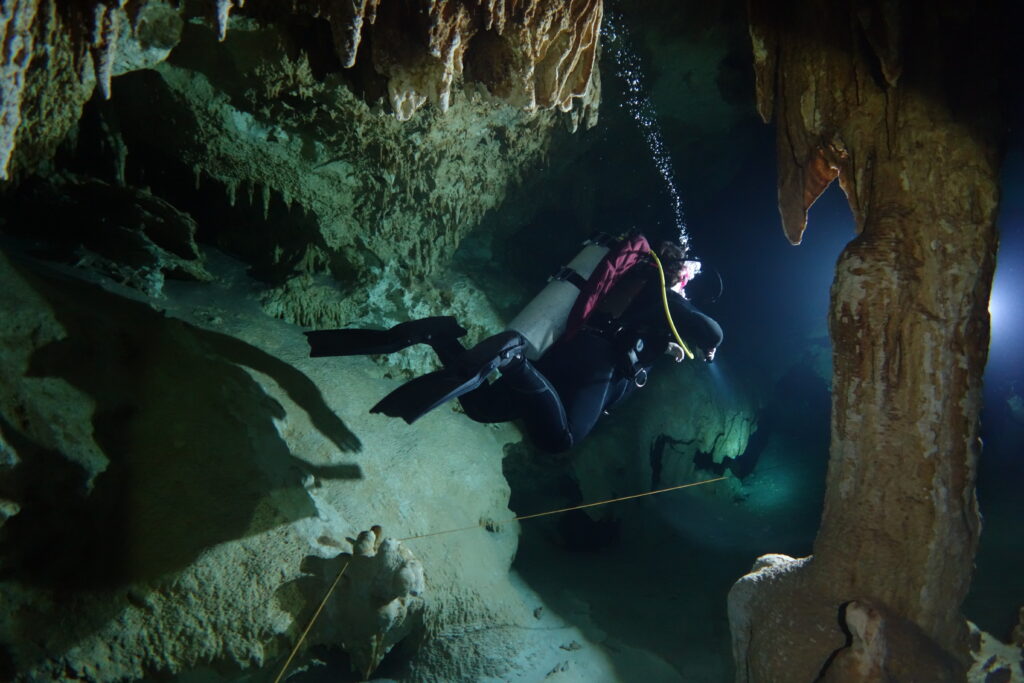 Plongée cénote au Mexique - K&K Diving