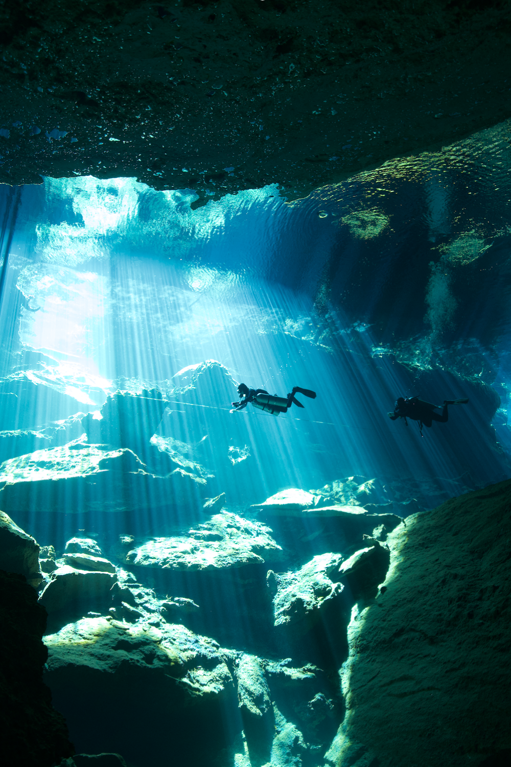 Cenote diving Yucatan